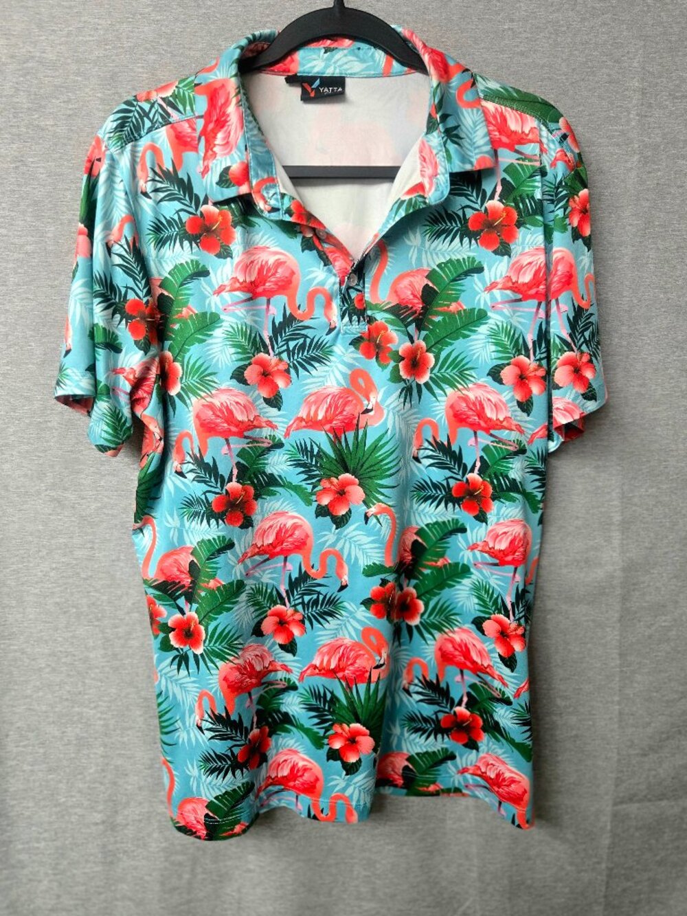 Yatta Golf Pau Hana Polo Shirt Mens Size Medium Flamingo Floral Performance Golf